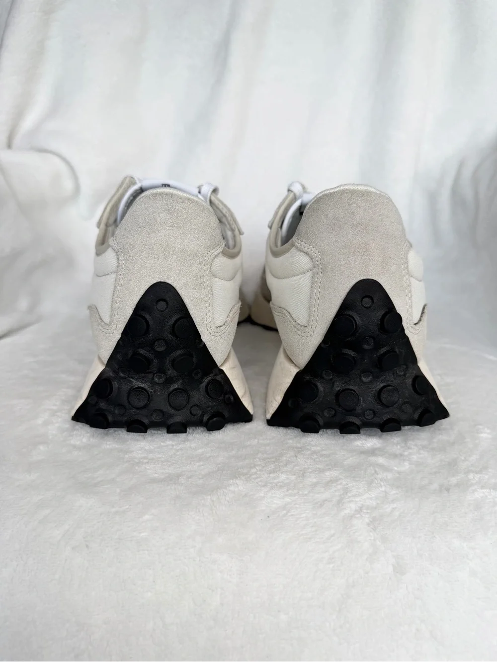New Balance 327 Lifestyle Sneakers Sea Salt size 12